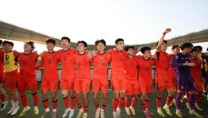 开云体育-苏东：今晚U23国足不要打对攻，要贯彻大脚加身体&amp;amp;二点加定位