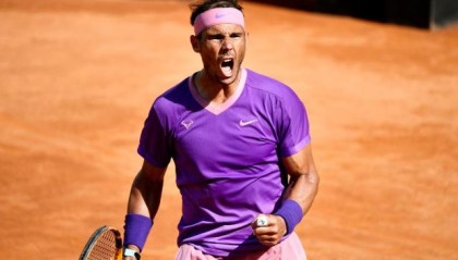 模拟器试玩-苦战激发出好状态？罗马赛纳达尔“复仇”兹维列夫