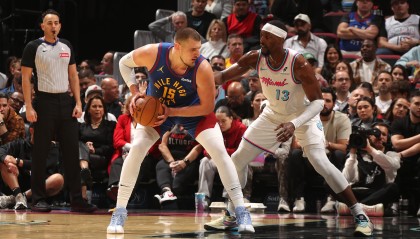 模拟器试玩-Skip：东契奇&amp;库里等人拿83分我都接受 但场均18分的阿德巴约不行