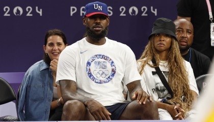 老婆劝詹姆斯退役？霍里：妻子不该这样做 布雷迪为此已经离婚了