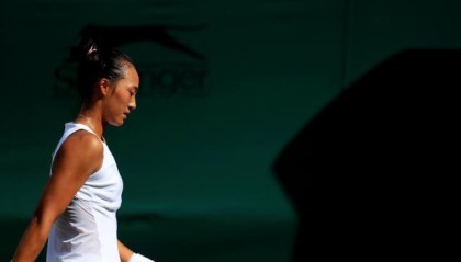 APP下载-郑钦文：遗憾未能把握住机会 首战温网给自己打6分