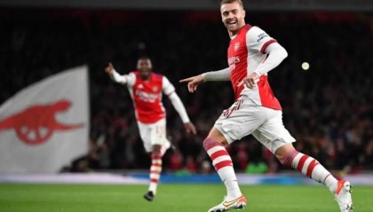 模拟器试玩-否极泰来塔帅变废为宝 阿森纳重现快乐大家庭气氛