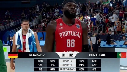 APP下载-欧锦赛淘汰赛：施罗德8分&amp;amp;克塔9分，德国半场31-32葡萄牙